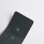 Черные кожаные наручники с красной строчкой - Crazy Handmade - купить с доставкой в Королеве