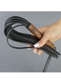 Черная кожаная плеть с деревянной рукоятью - 44 см. - Sitabella - купить с доставкой в Королеве