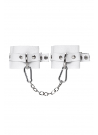 Белые мягкие кожаные наручники с люверсами - Pecado - купить с доставкой в Королеве