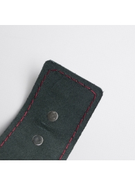 Черные кожаные наручники с красной строчкой - Crazy Handmade - купить с доставкой в Королеве