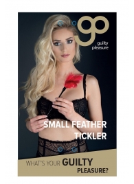 Пластиковая метелочка с красными пёрышками Small Feather Tickler - 32 см. - Blush Novelties - купить с доставкой в Королеве