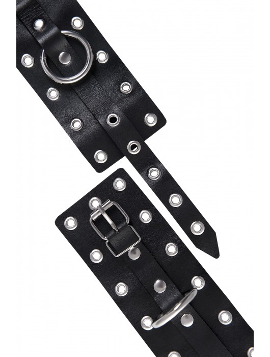 Черные кожаные однослойные наручники с люверсами - Pecado - купить с доставкой в Королеве