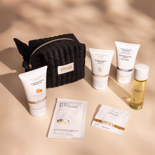 Набор YESforLOV La Trousse Enchantée в черной косметичке - YESforLOV - купить с доставкой в Королеве